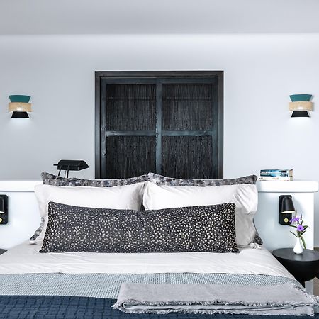 Athermi Suites - Adults Only Тира Экстерьер фото