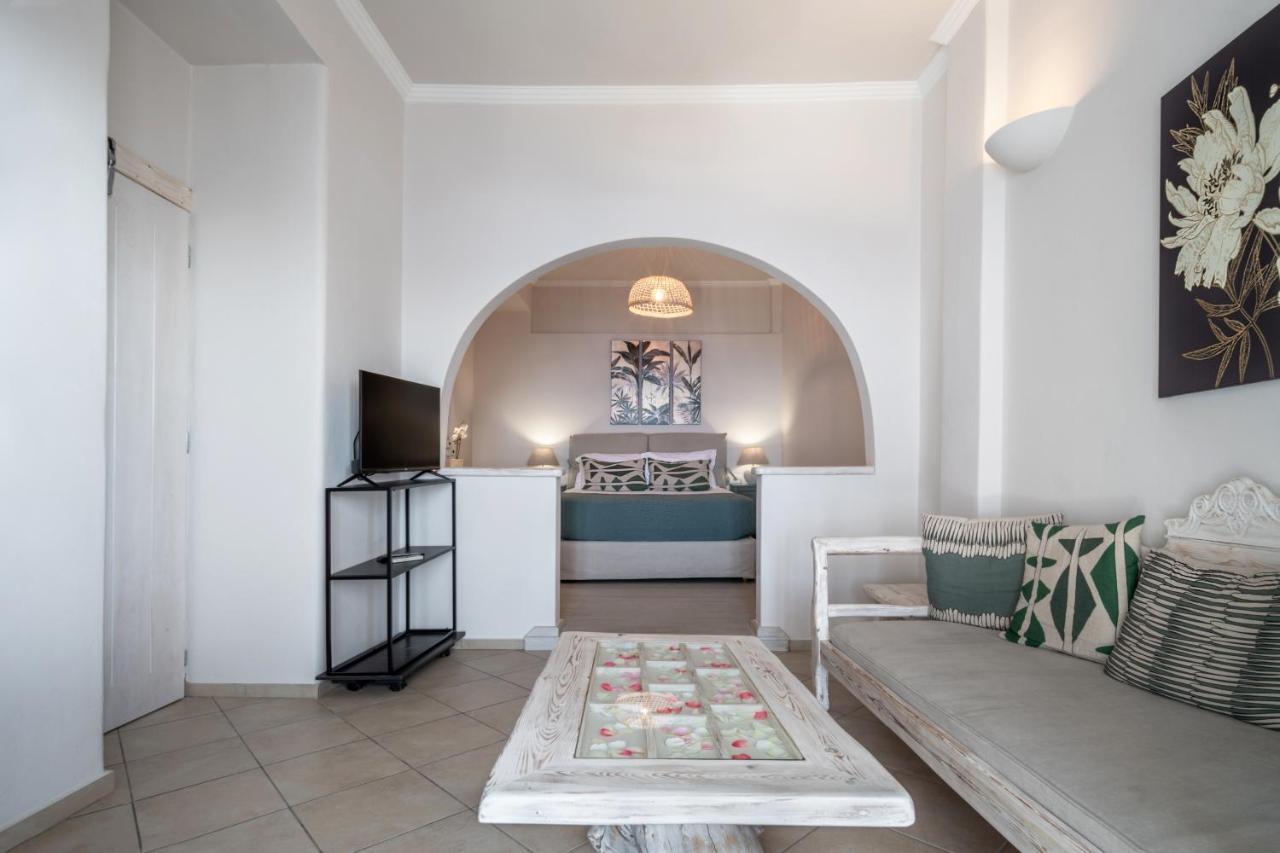 Athermi Suites - Adults Only Тира Экстерьер фото