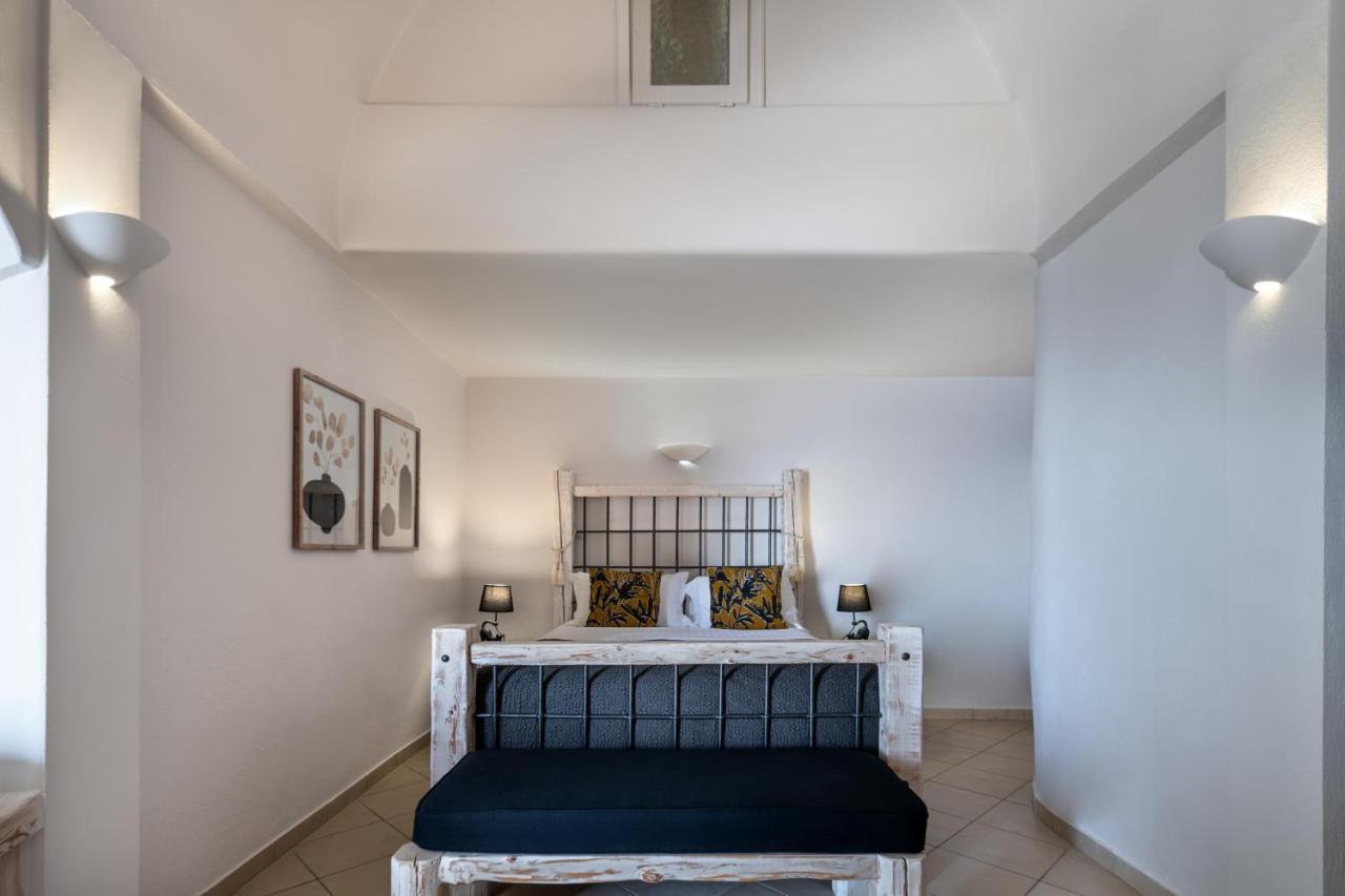 Athermi Suites - Adults Only Тира Экстерьер фото
